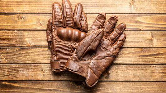Exploring Motorcycle Gloves: Protection, Grip, and Comfort